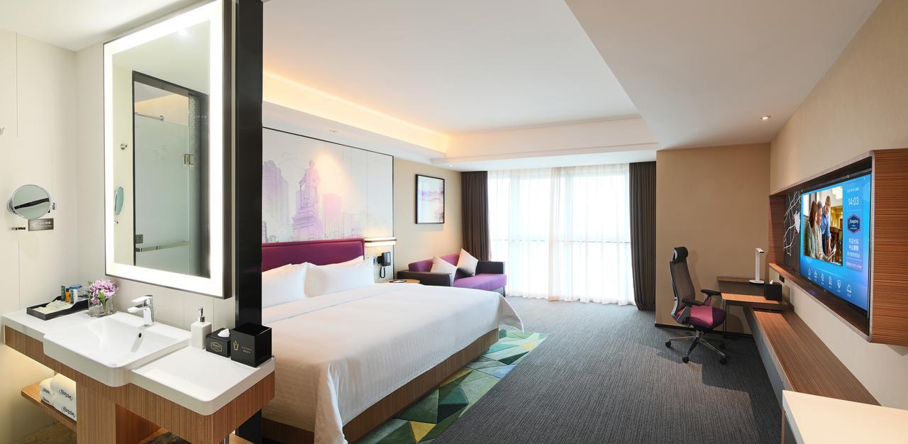 Hampton By Hilton Zhongshan Nanlang Exteriör bild